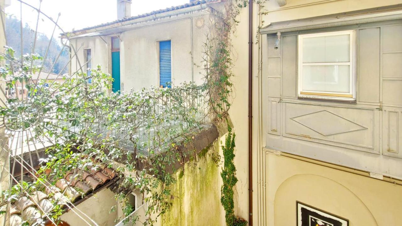 Large Family Apartment In A Fresh Area Of ليكو المظهر الخارجي الصورة